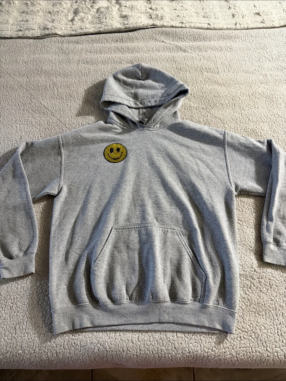 Gildan Light Gray Hoodie with Yellow Rhinestone Smiley Patch Medium